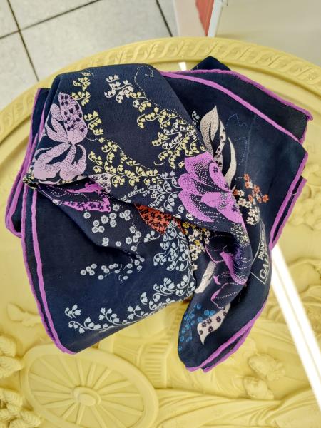 FOULARD SETA VINTAGE PRINCESS GALITZINE