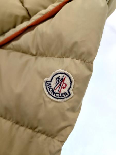 PIUMINO MONCLER BEIGE TG 12/18 MESI