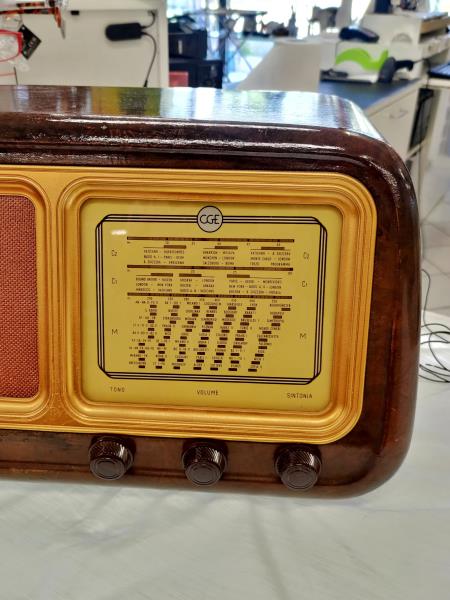 RADIO VINTAGE COLLEZIONE CGE VALVOLE