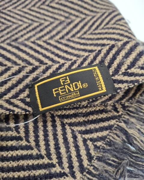 SCIARPA FENDI