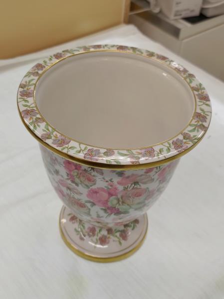 VASO PORCELLANE ARTISTICHE FIORI E DORATO